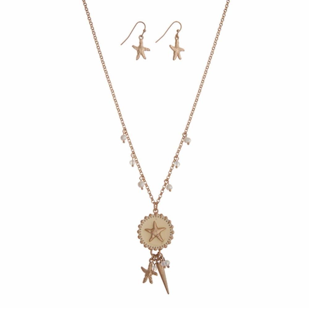 NWT Starfish Necklace and Earrings Set